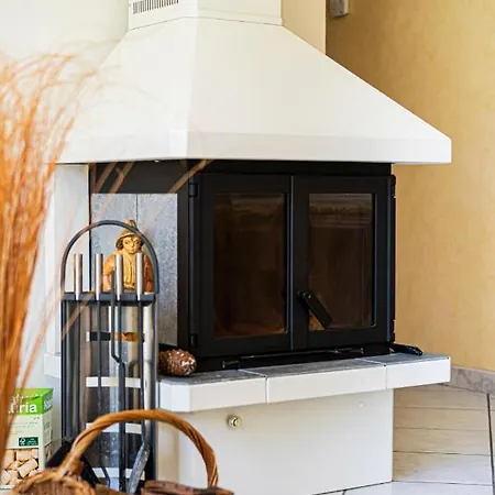 Maison Bleue 5-7 Personnes Au Coeur De Bedous, En Vallee D'aspe * Bedous