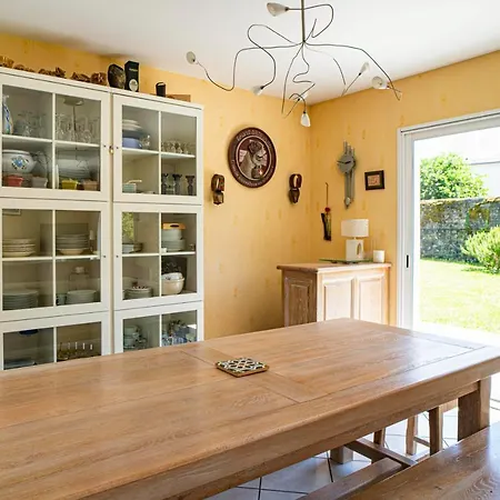 Maison Bleue 5-7 Personnes Au Coeur De Bedous, En Vallee D'aspe Holiday home