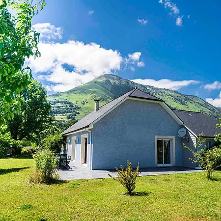 Maison Bleue 5-7 Personnes Au Coeur De Bedous, En Vallee D'aspe *